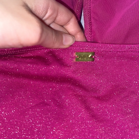 Jones New York | metallic Magenta shimmer Swim One Piece - Picture 6 of 10